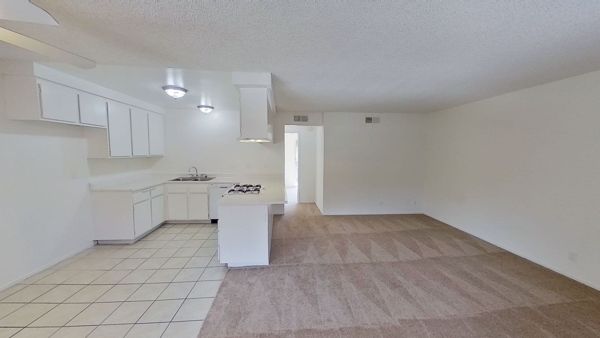 Santa Ana Apartment: 581 N. Tustin Ave