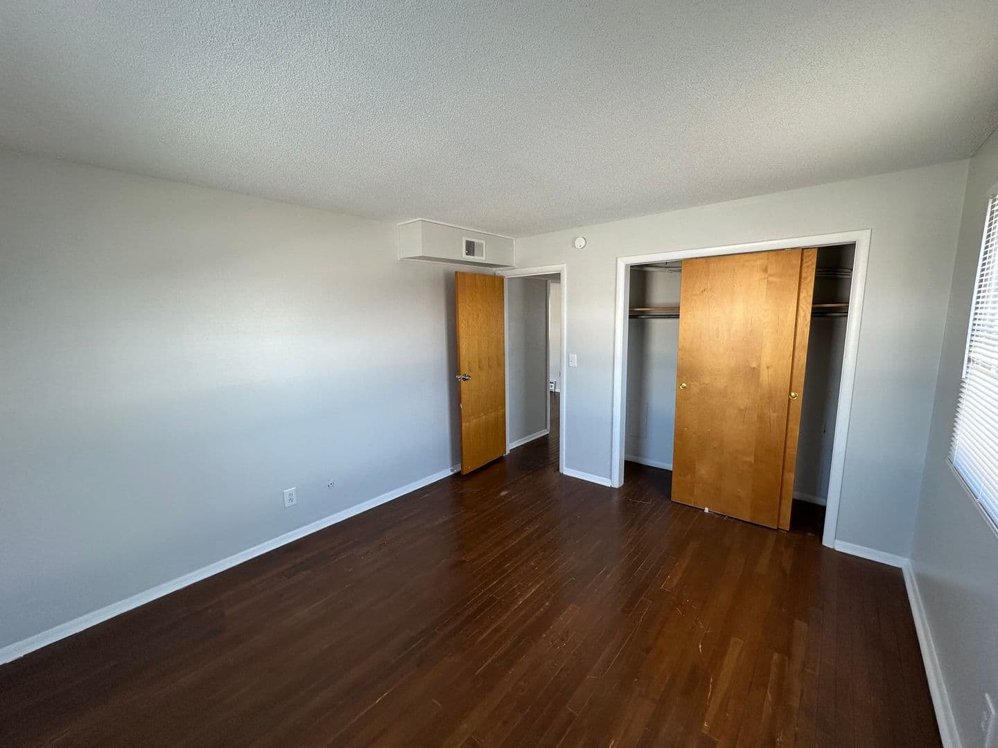 Indianapolis House: 6011 W 25th St Apt 4