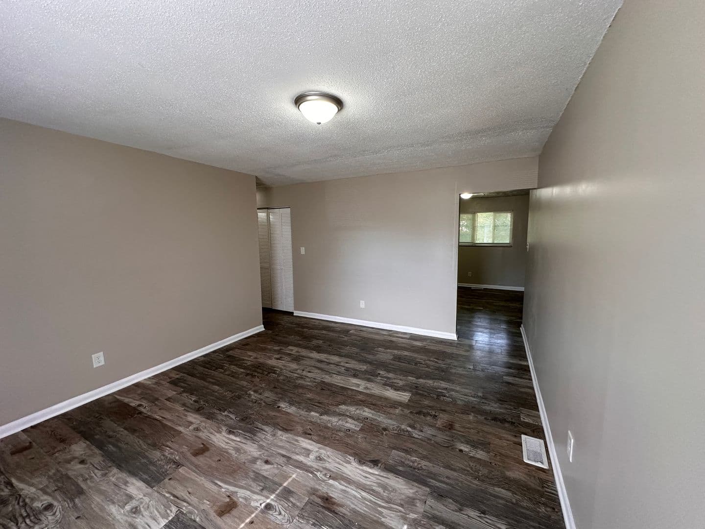 Indianapolis House: 9630 Downes Ct