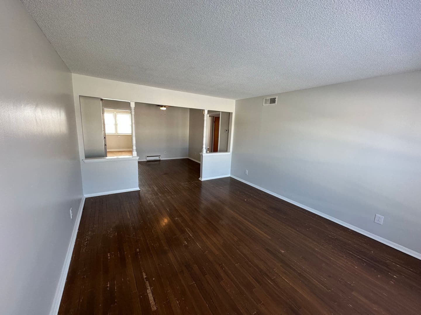 Indianapolis House: 6011 W 25th St Apt 4
