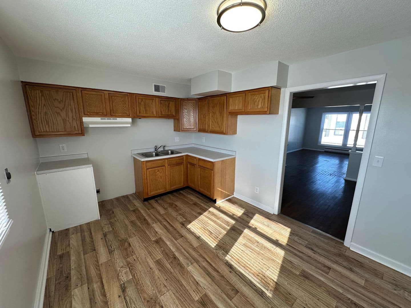 Indianapolis House: 6011 W 25th St Apt 4