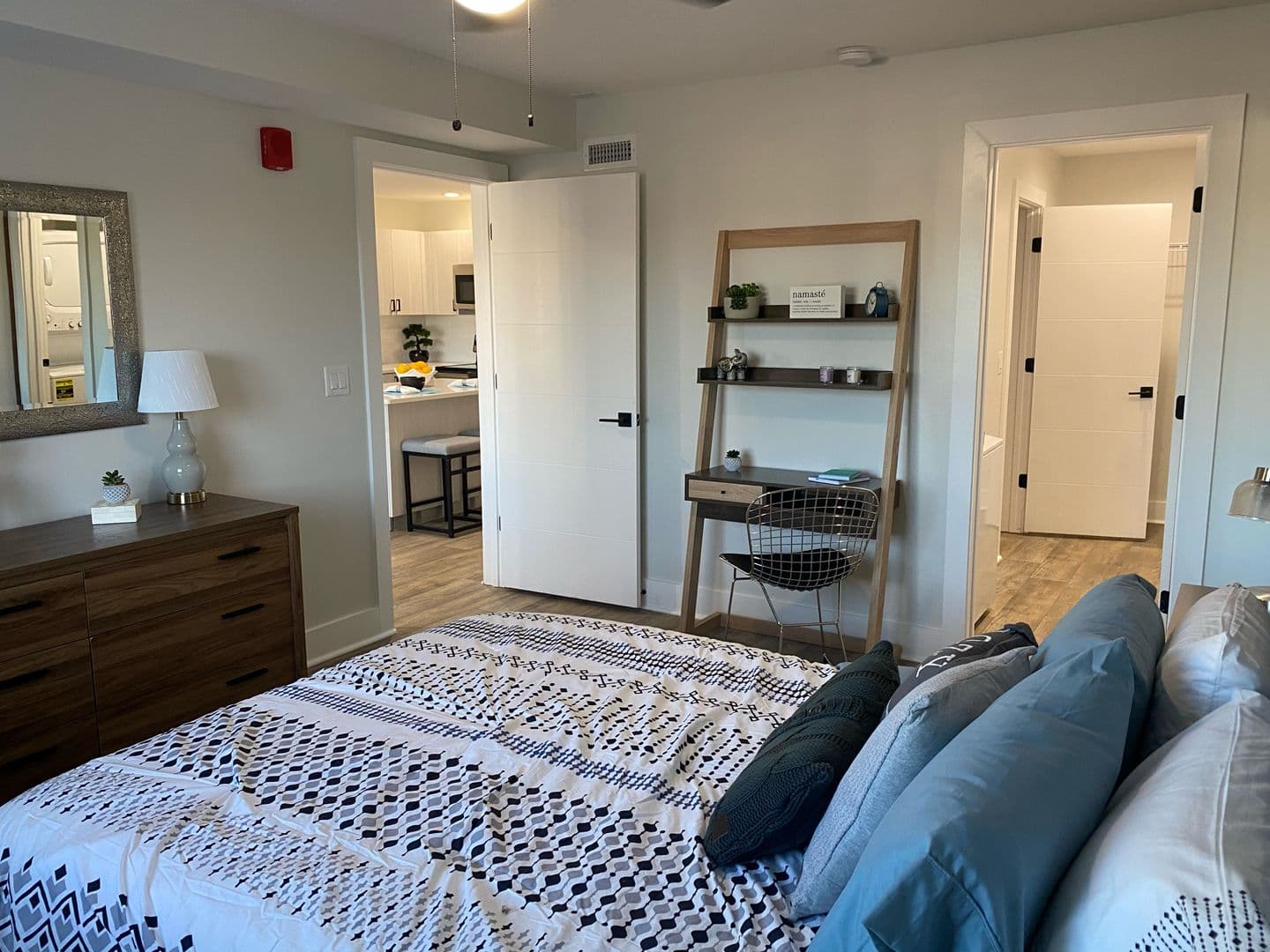 Clarksville Apartment: 120 Malibu Dr