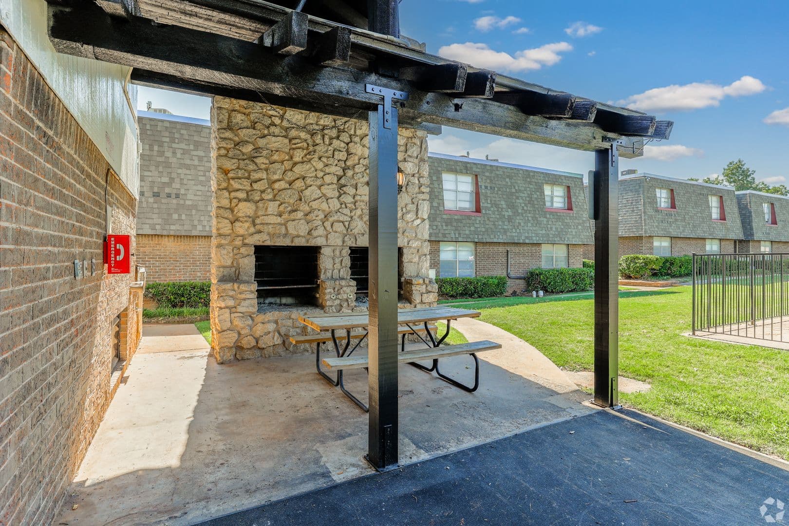 Midwest Apartment: 8032 N Reno Ave