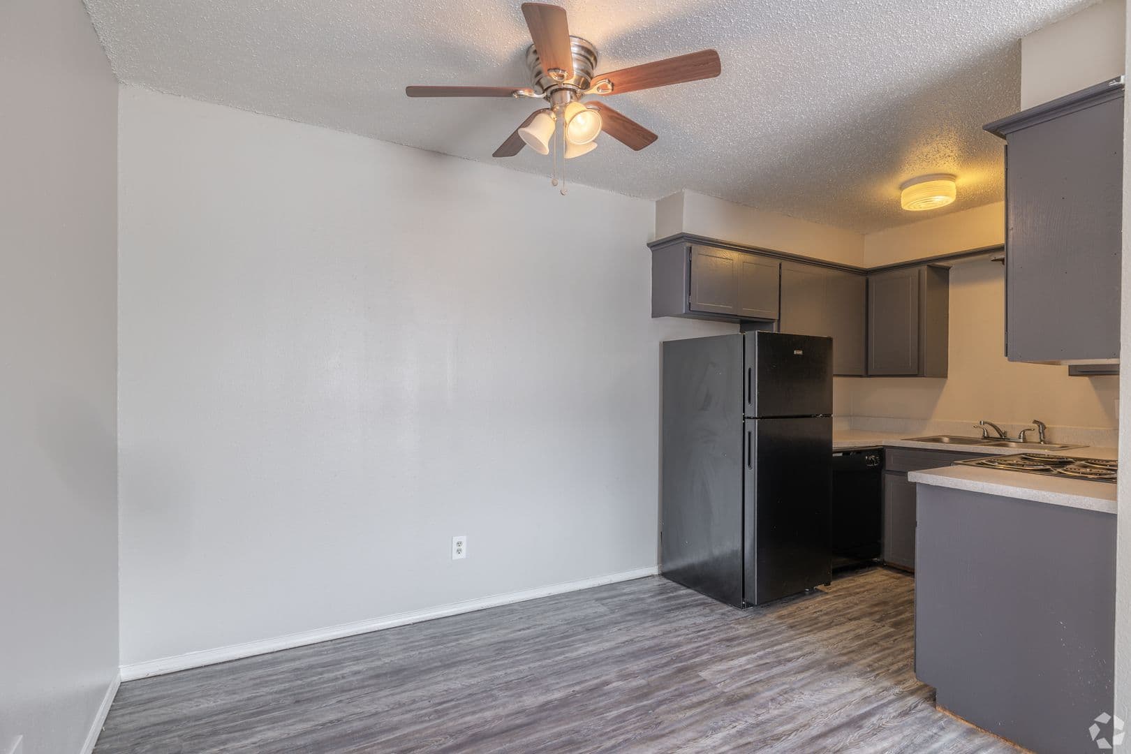 Midwest Apartment: 8032 N Reno Ave
