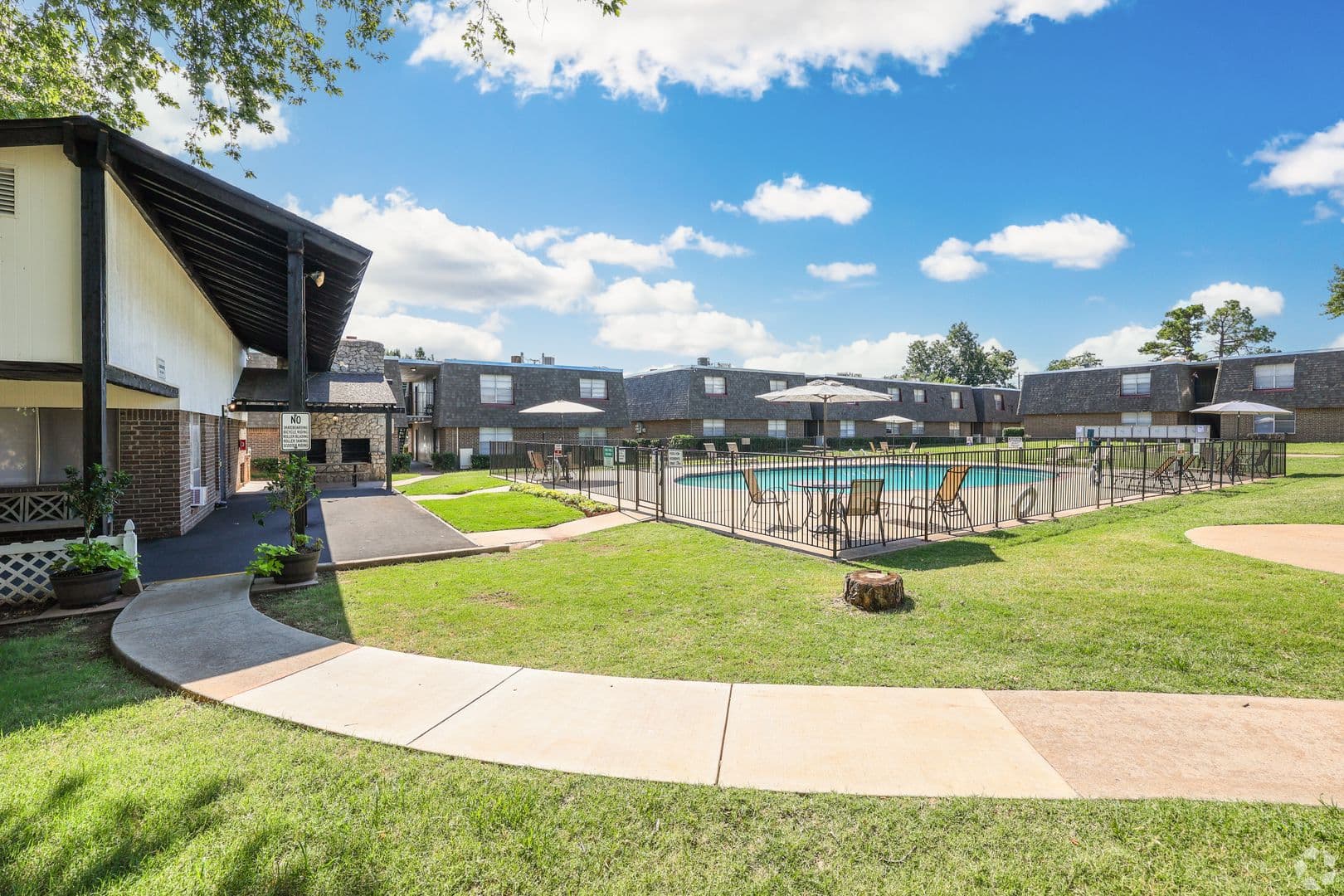 Midwest Apartment: 8032 N Reno Ave