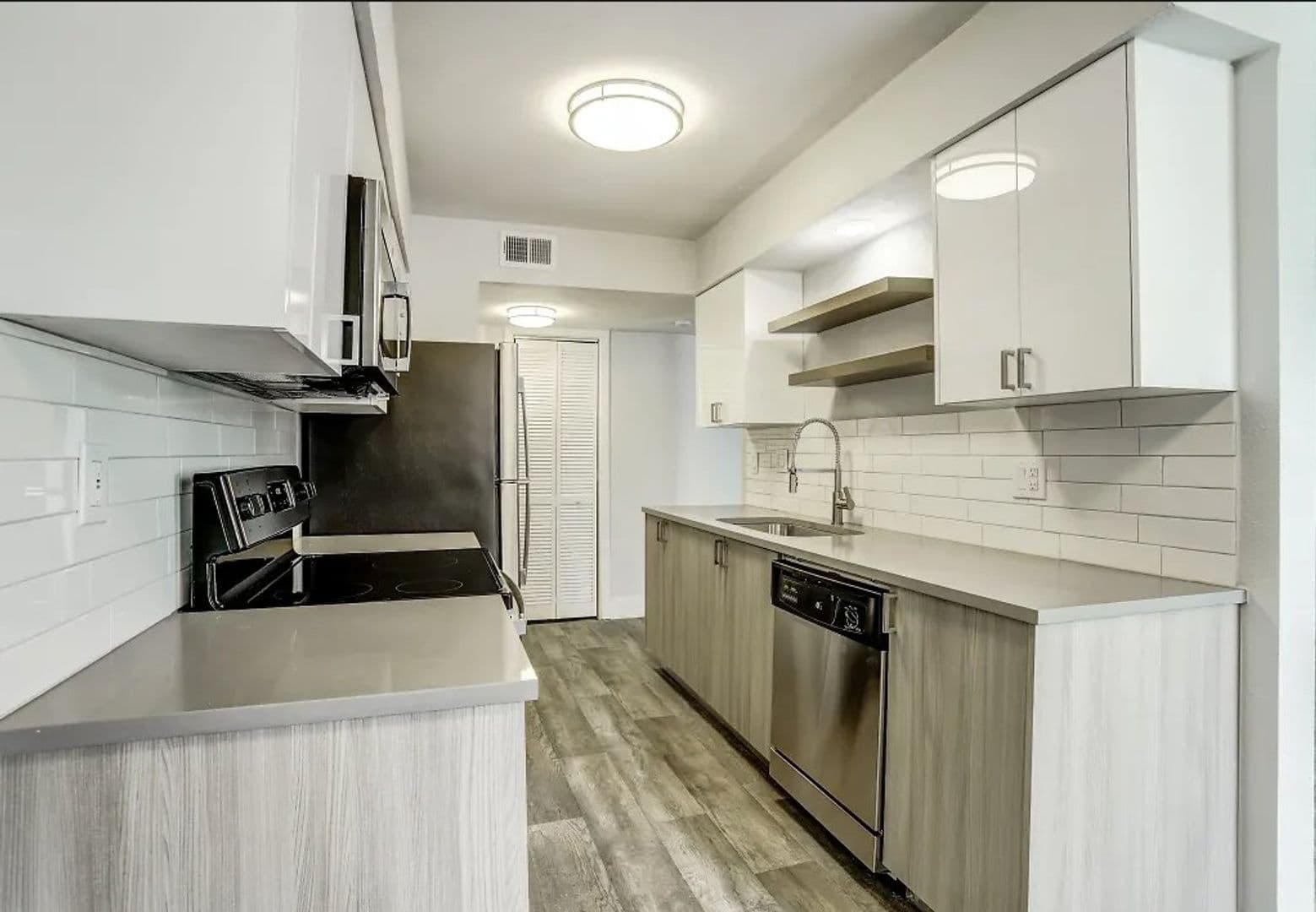 Oklahoma City Apartment: 11141 Springhollow Rd.