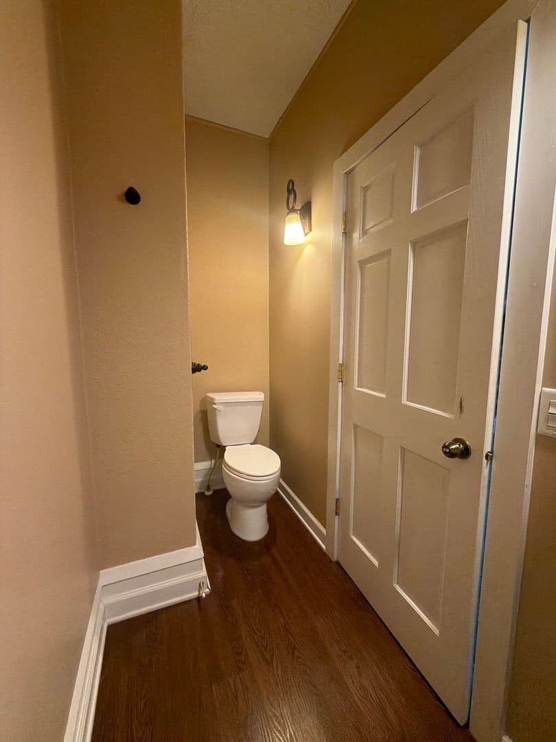 Grand Forks Apartment: 601 Walnut Street/417 6th Ave S