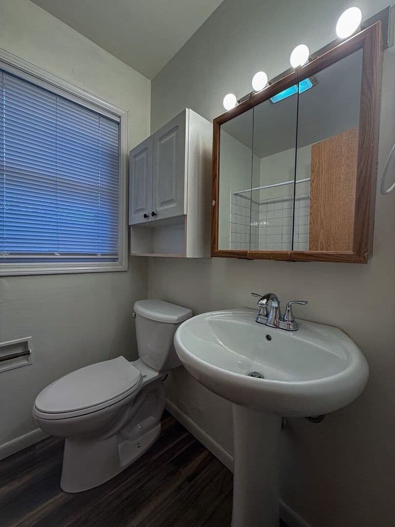 Grand Forks Apartment: 1103/1105 Park Drive