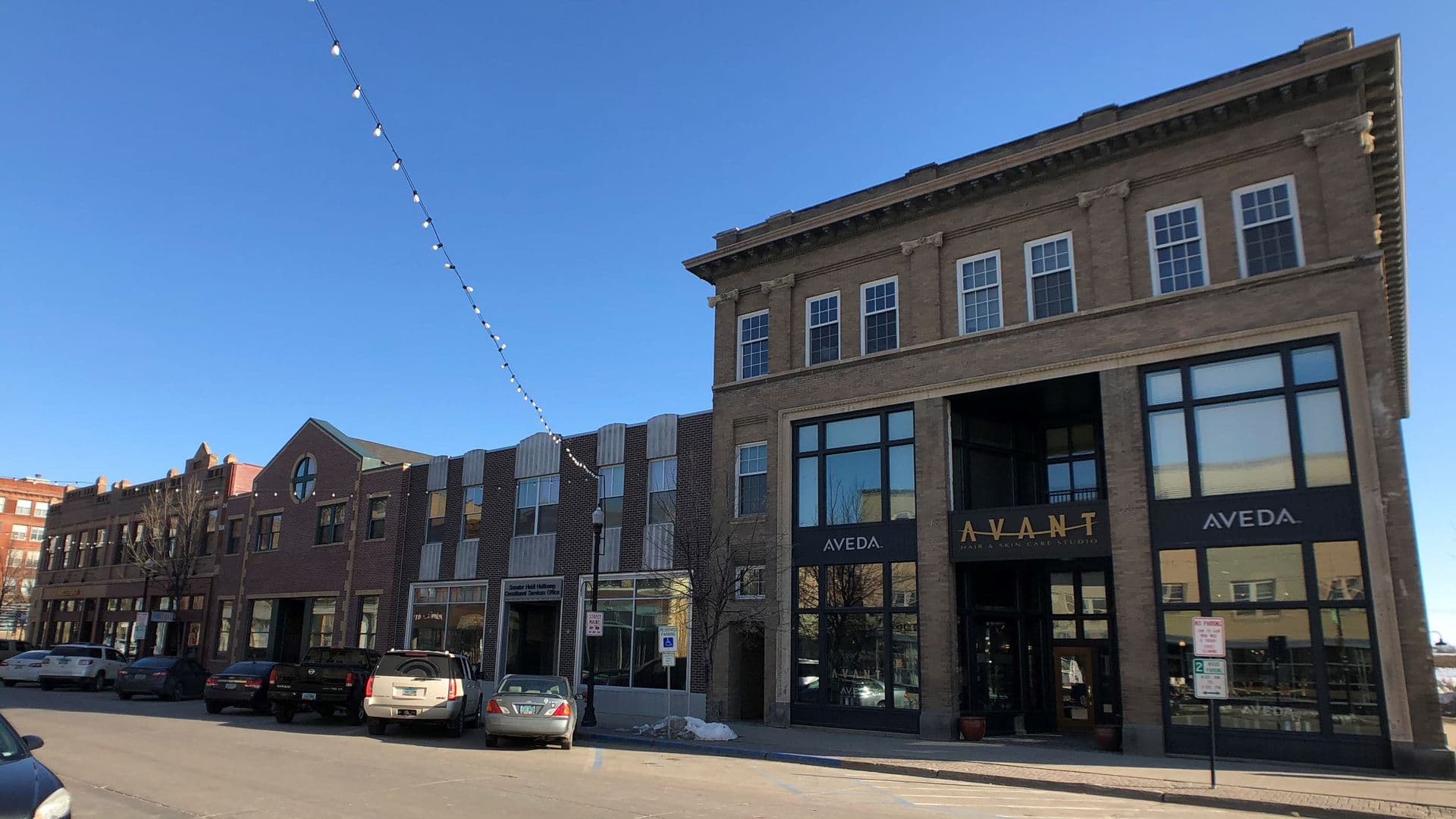 Grand Forks Apartment: 33 South 3rd Street