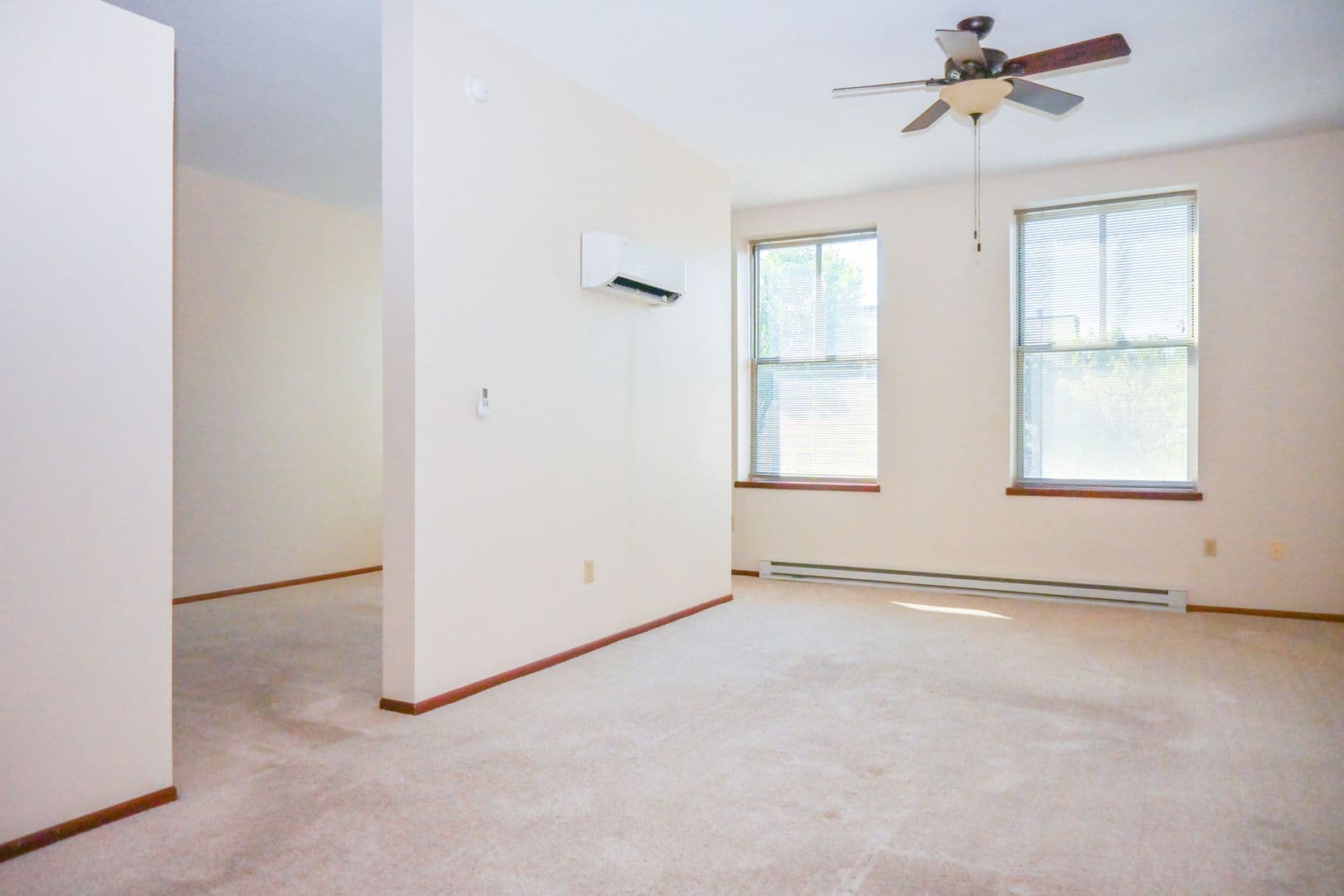 Grand Forks Apartment: 33 South 3rd Street