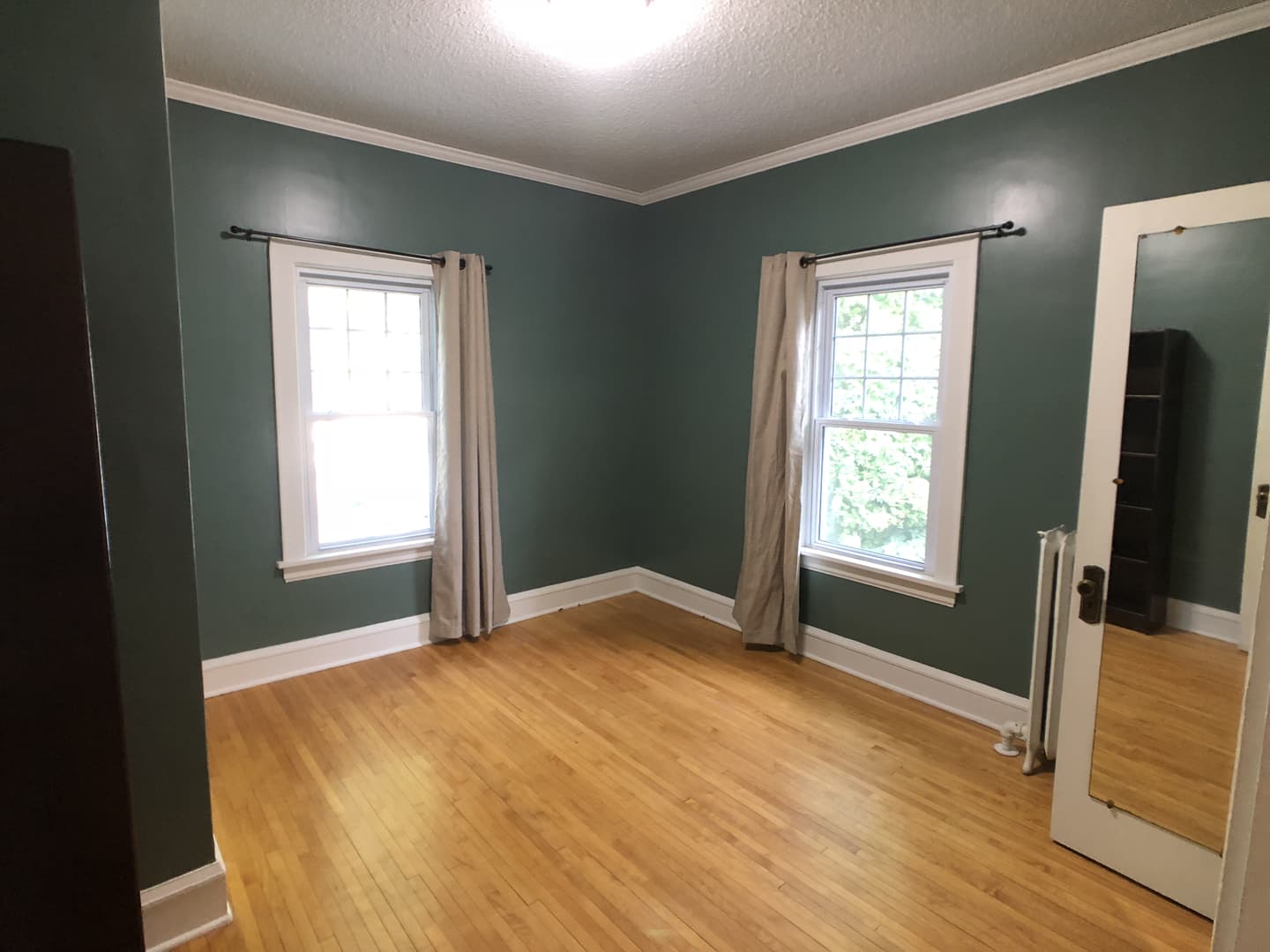 Grand Forks House: 1209 Belmont Rd.