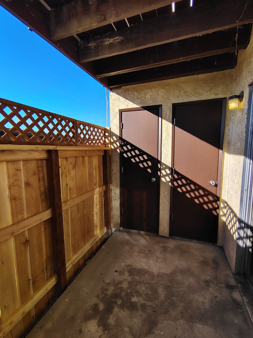 Bakersfield Apartment: 2401 Christmas Tree Ln