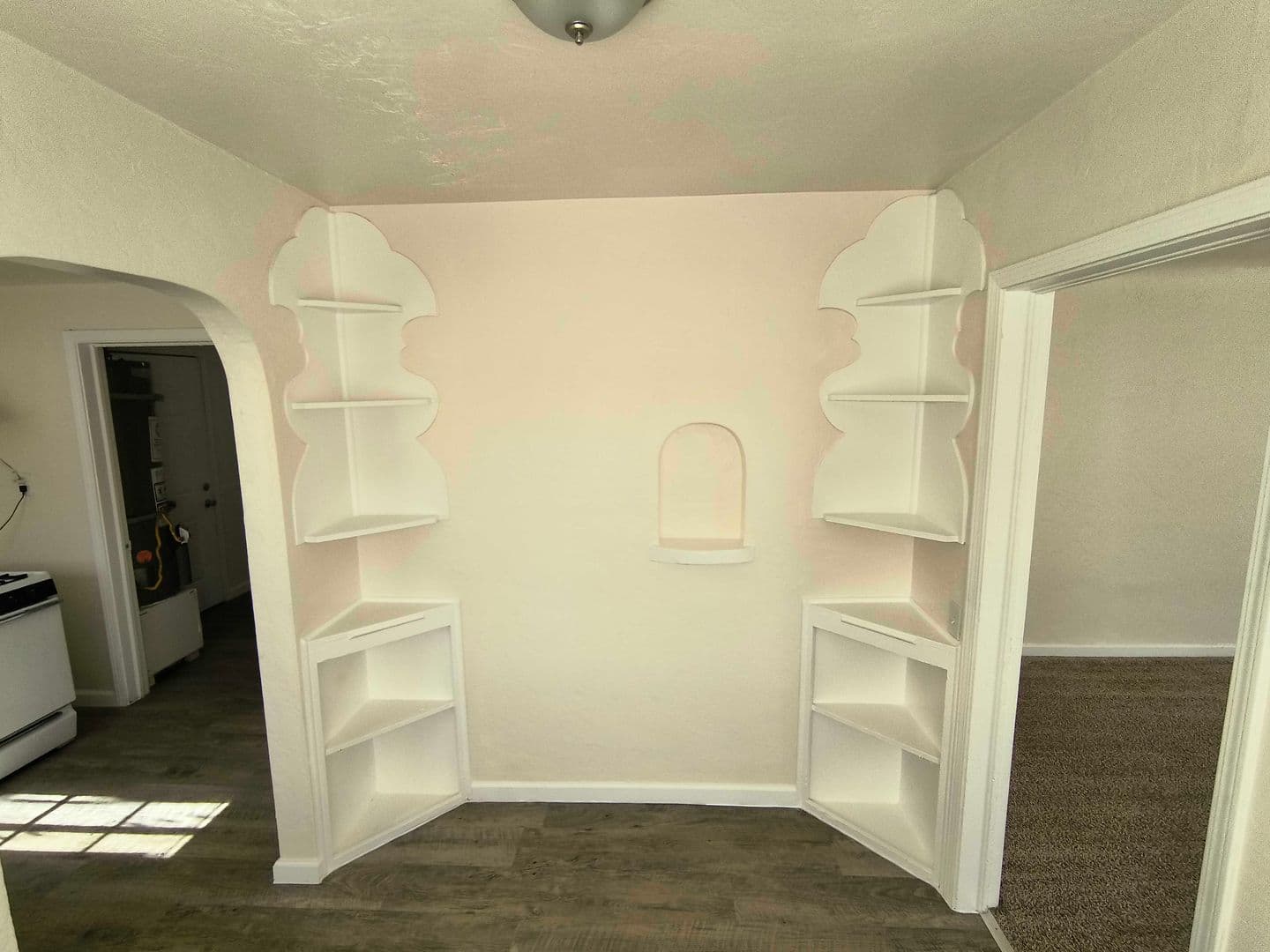 Bakersfield House: 223 Wilson Avenue
