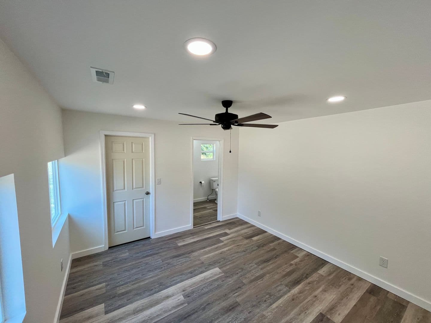 Sullivan House: 82 Koppelmann Lane