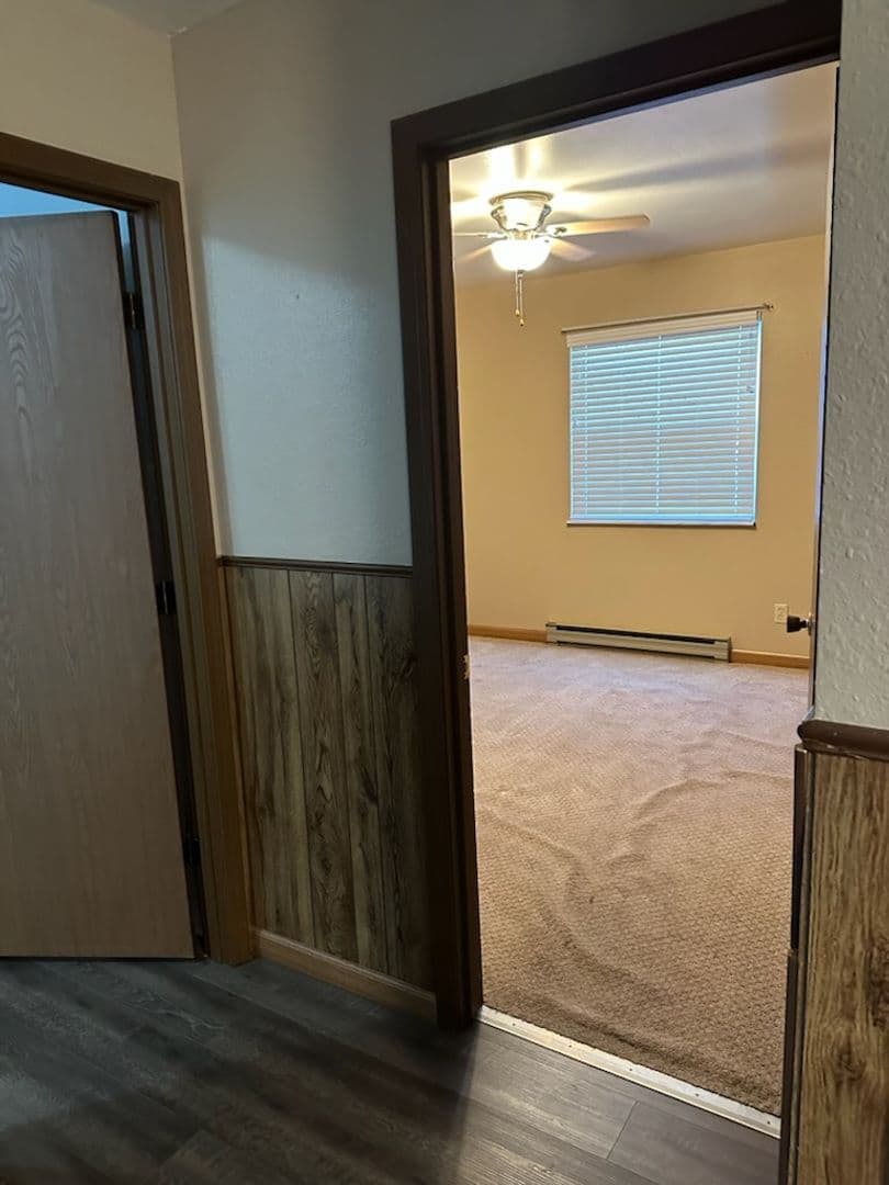 Owensville Apartment: 601A. 601B, 601C, 601D E Jefferson Avenue