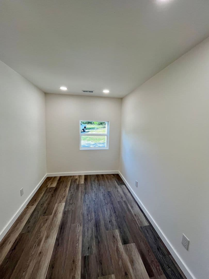 Sullivan House: 82 Koppelmann Lane