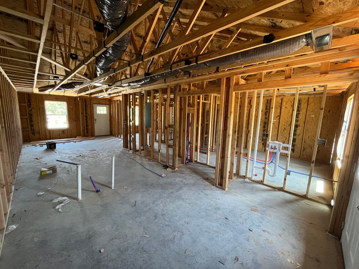 Sullivan Apartment: 211 North and South Road