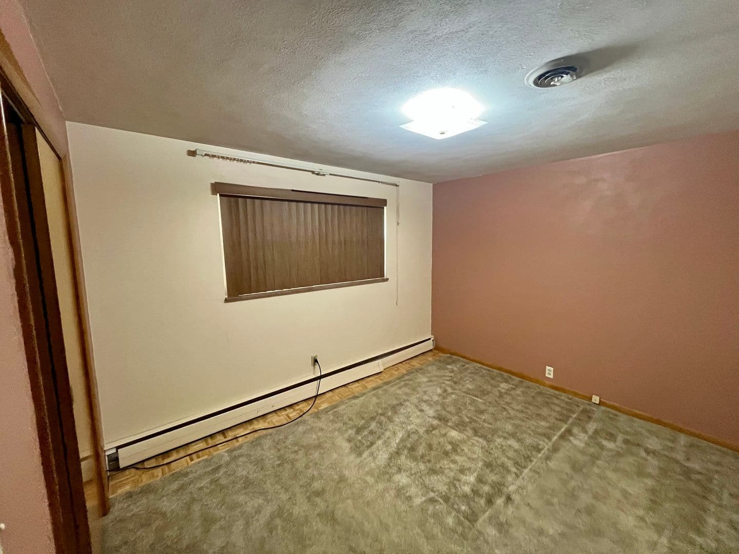 Sullivan Apartment: 1091, 1095 Oregon Street