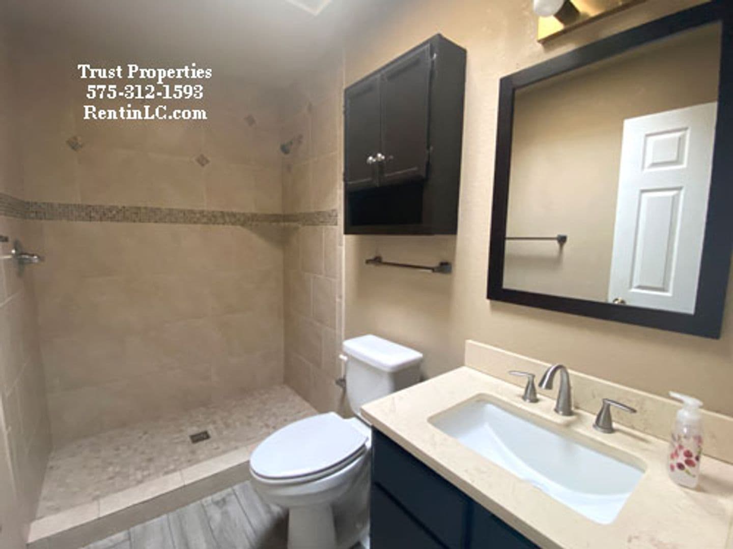 Las Cruces House: 3659 Calcite st