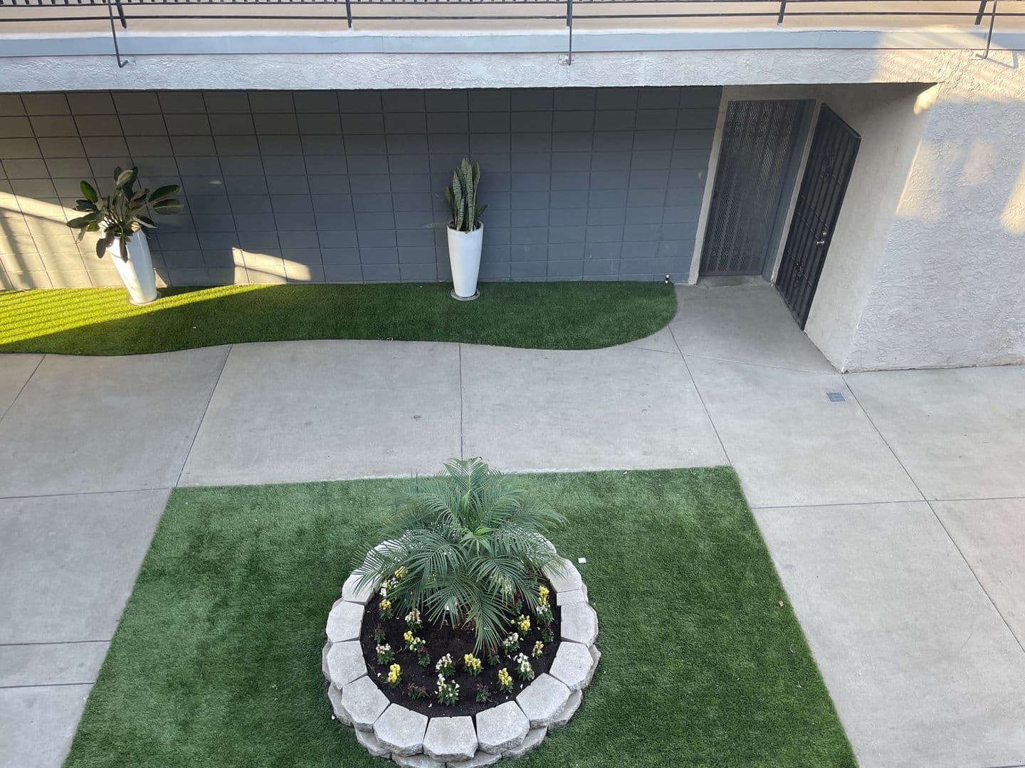 Lomita Apartment: 25822-25828 Walnut Street