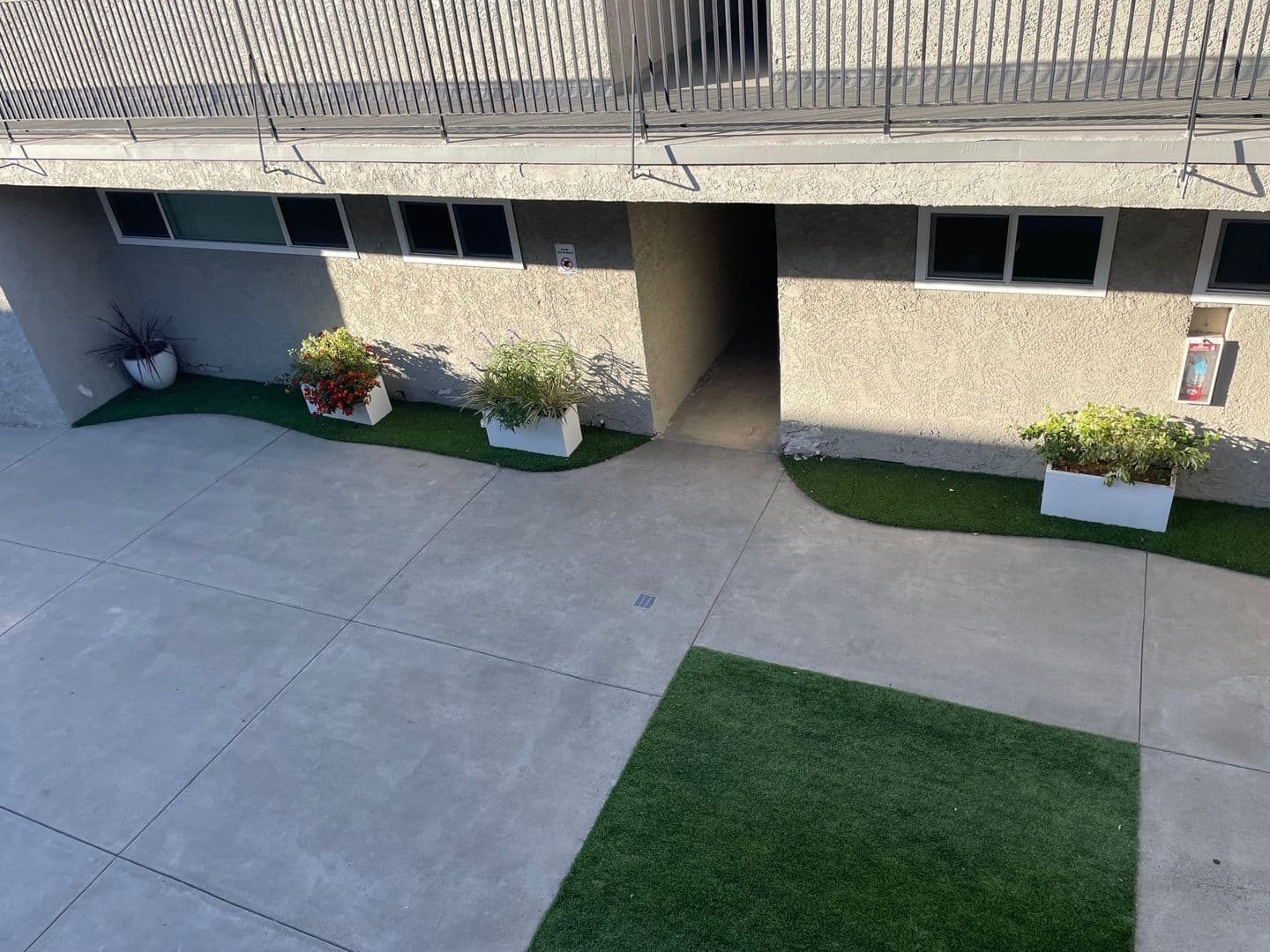Lomita Apartment: 25822-25828 Walnut Street