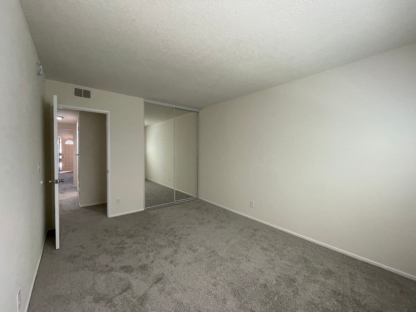 Costa Mesa Apartment: 1630 Coriander Drive
