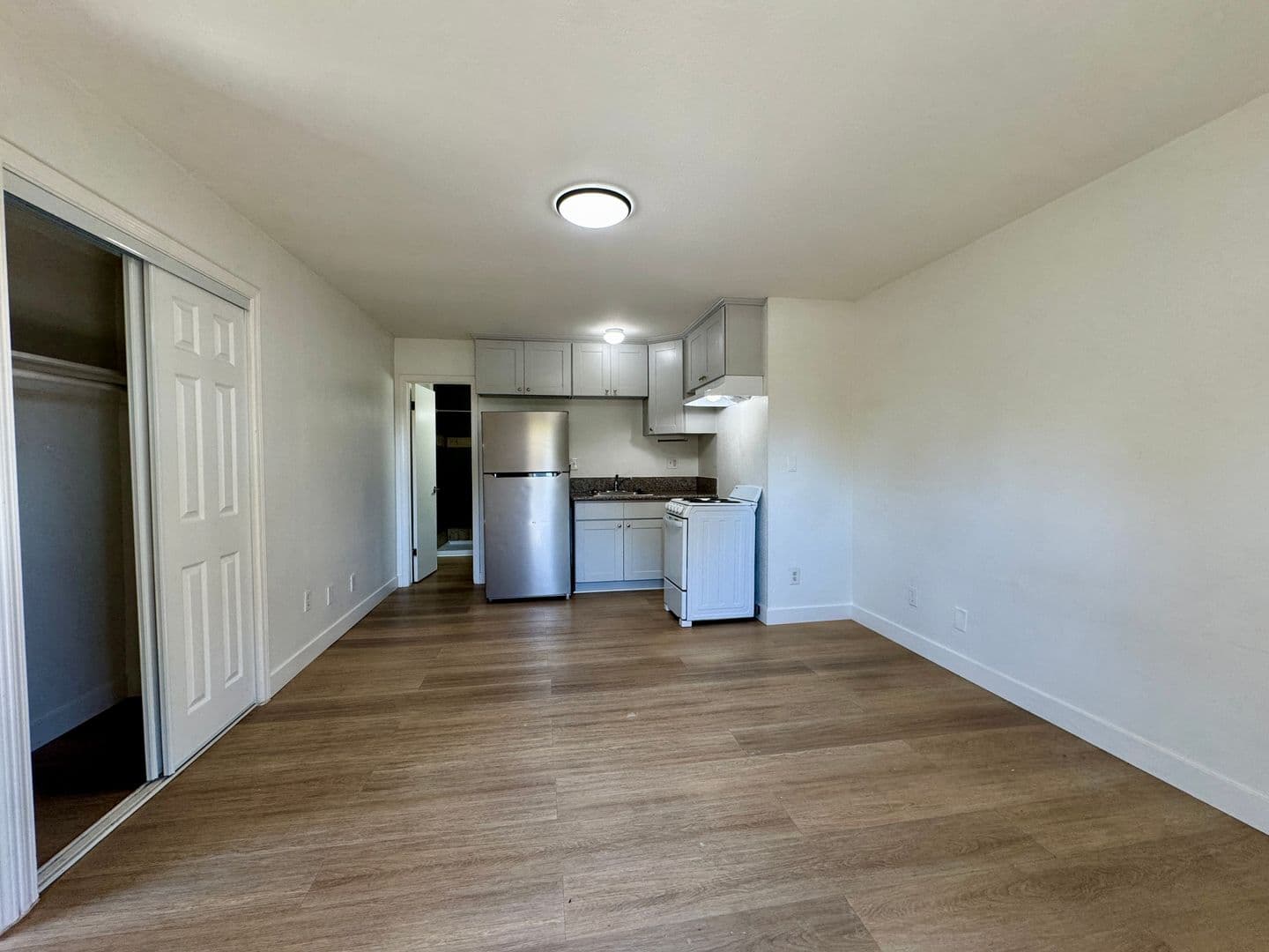 Rancho Cucamonga Apartment: 8863 San Bernardino Rd