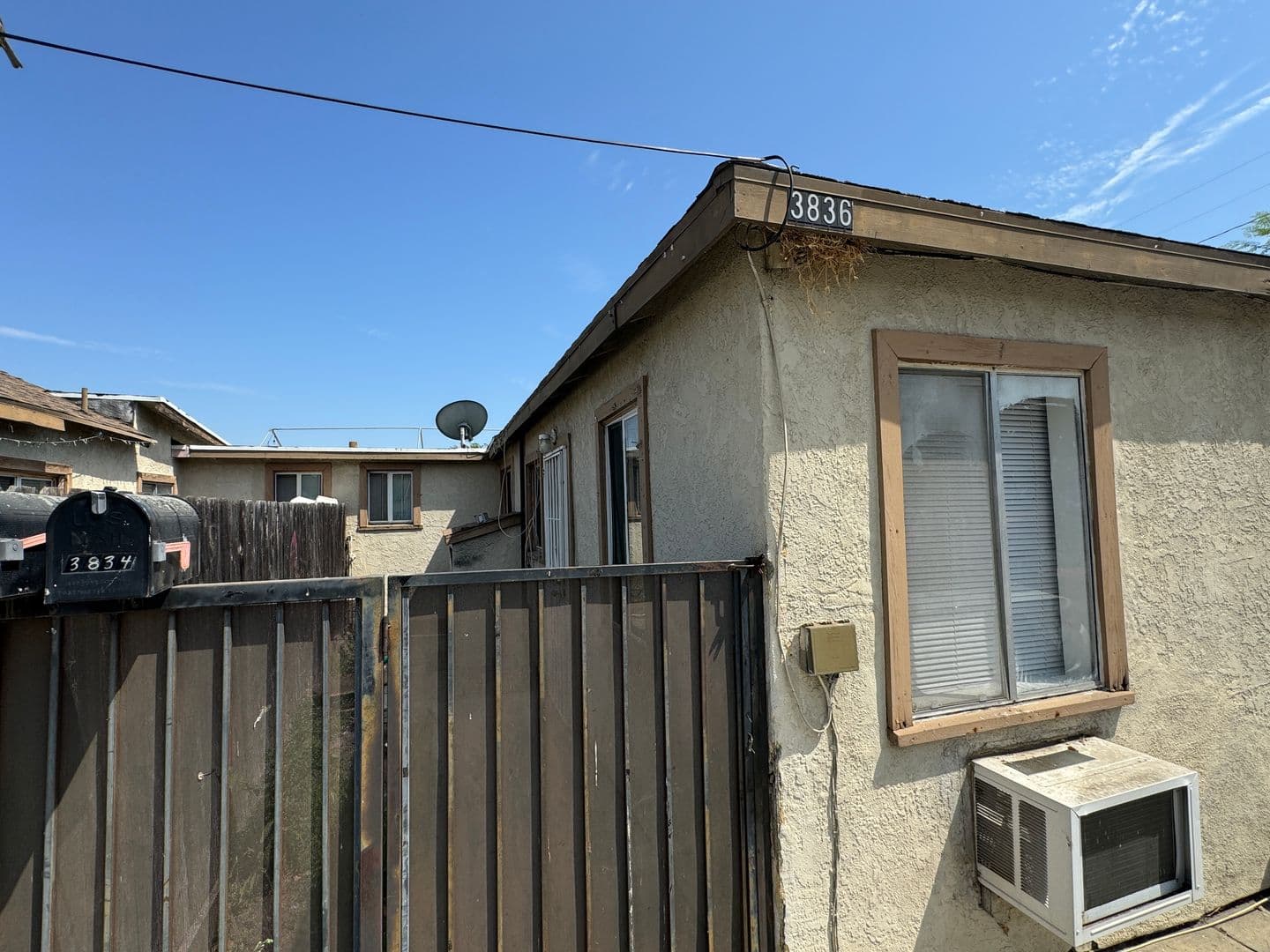 Baldwin Park Apartment: 14503 Chevalier Ave/3834-3840 Downing Ave
