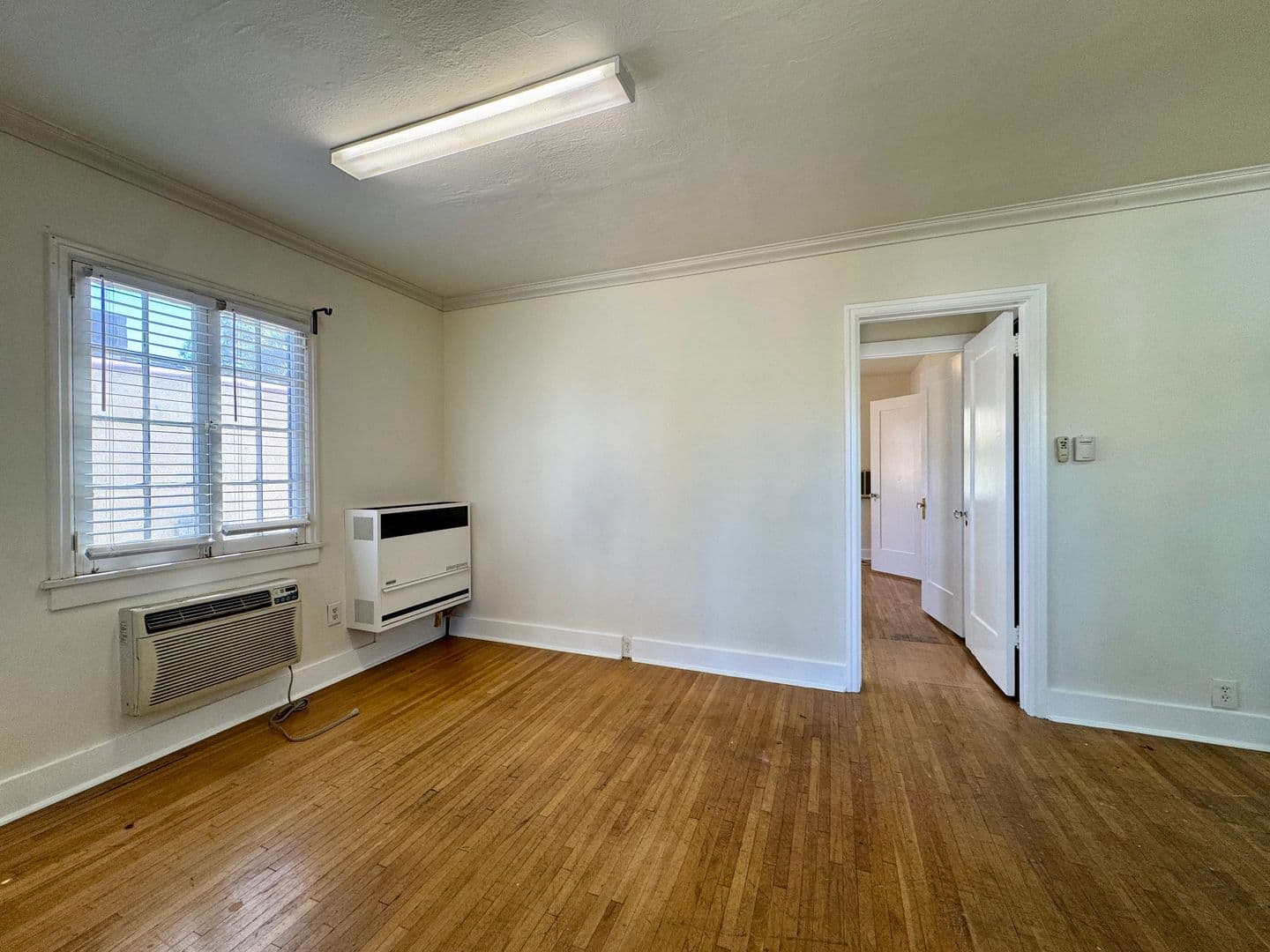 South Pasadena Apartment: 1712-1714 Gillette Crescent Dr.