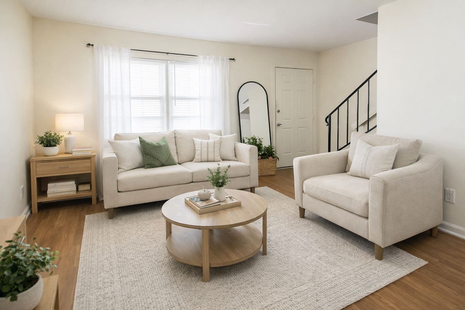 Lilburn Apartment: 450 Lilburn School Rd NW