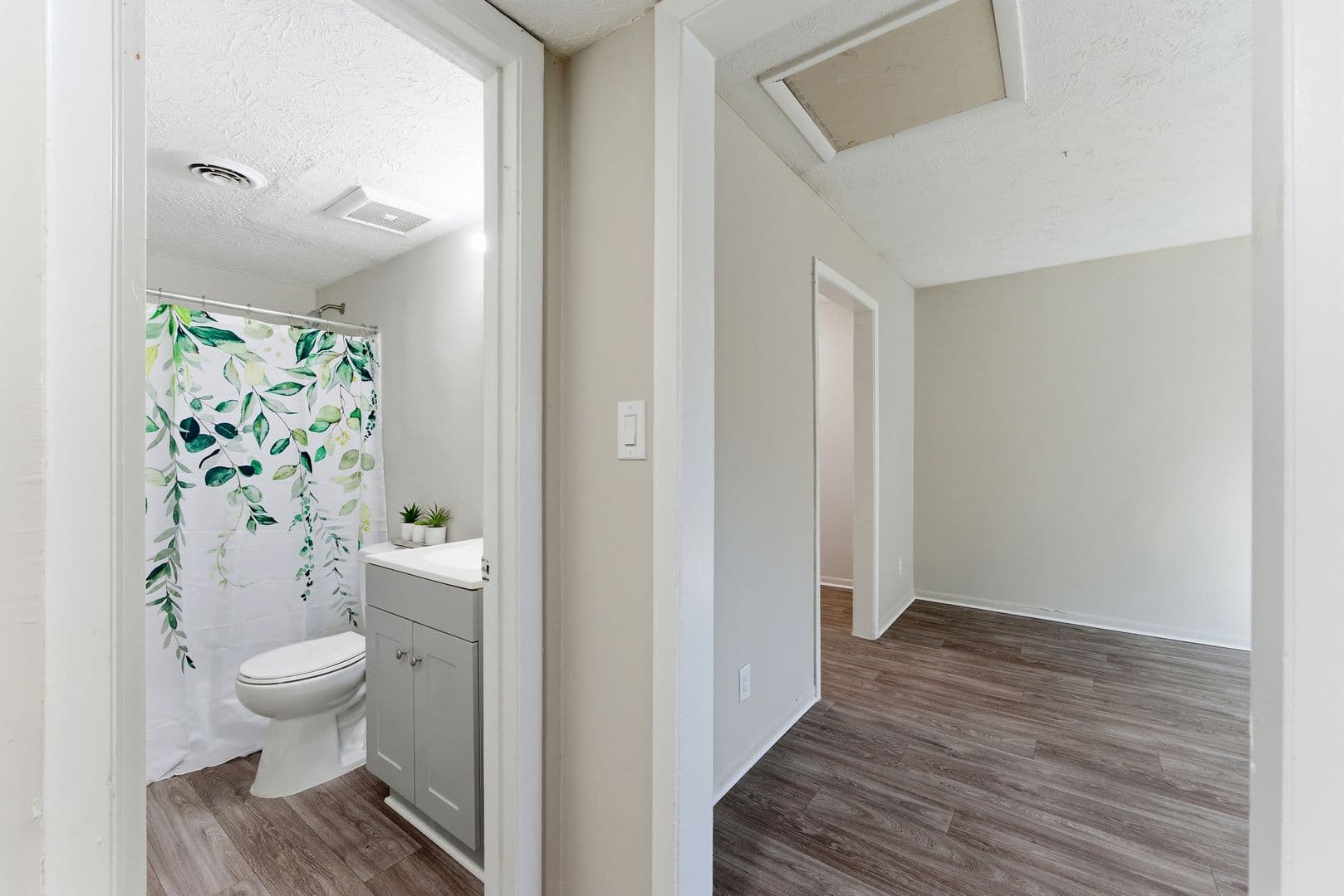 Hapeville Apartment: 558 College Street
