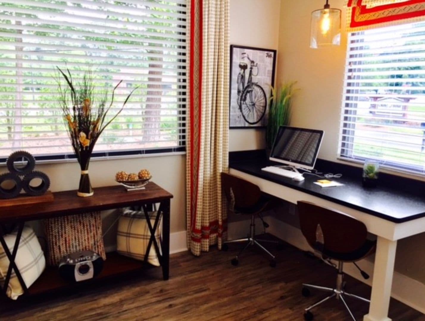 Buford Apartment: 100 Hartford Run NE