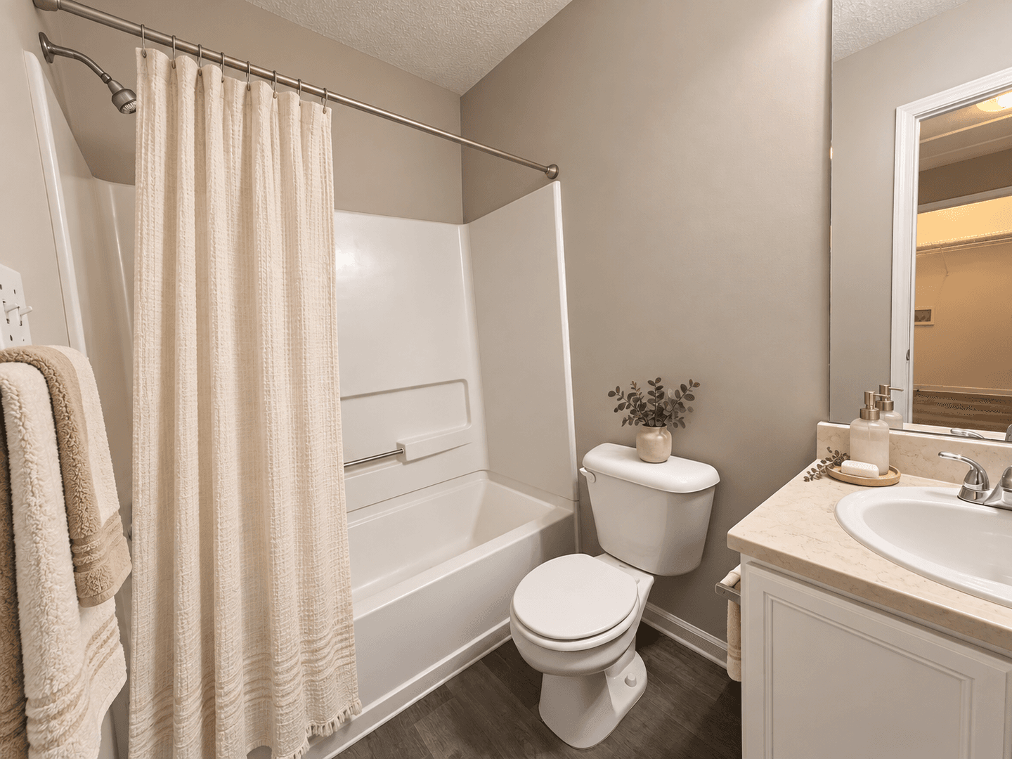College Park Townhome: 4956 Wexford Trail
