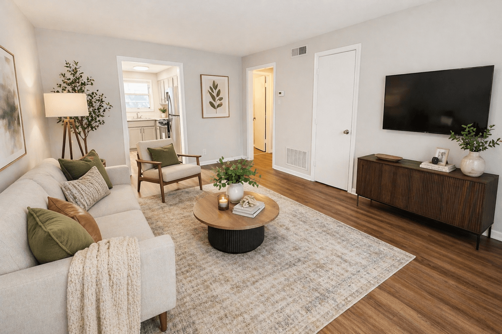 Hapeville Apartment: 558 College Street