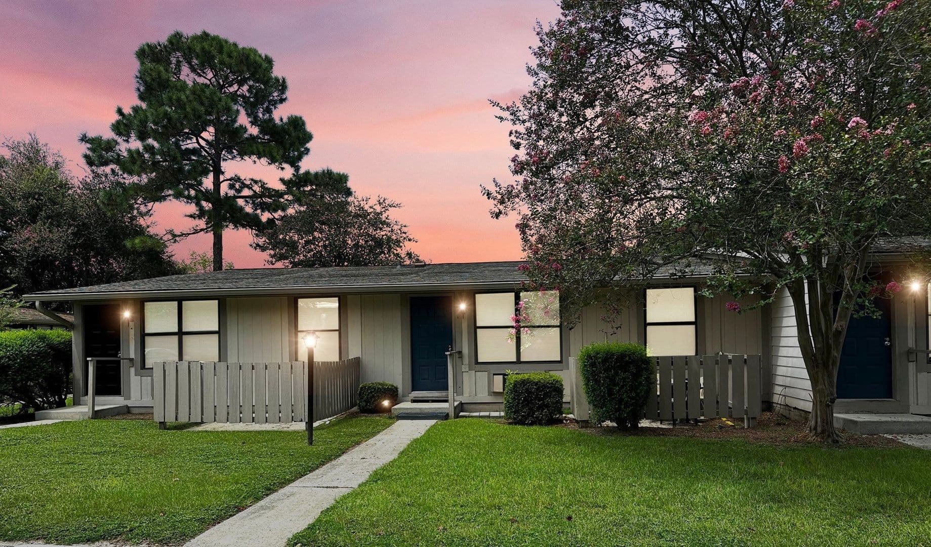 Norcross Apartment: 209 Meadowood Commons