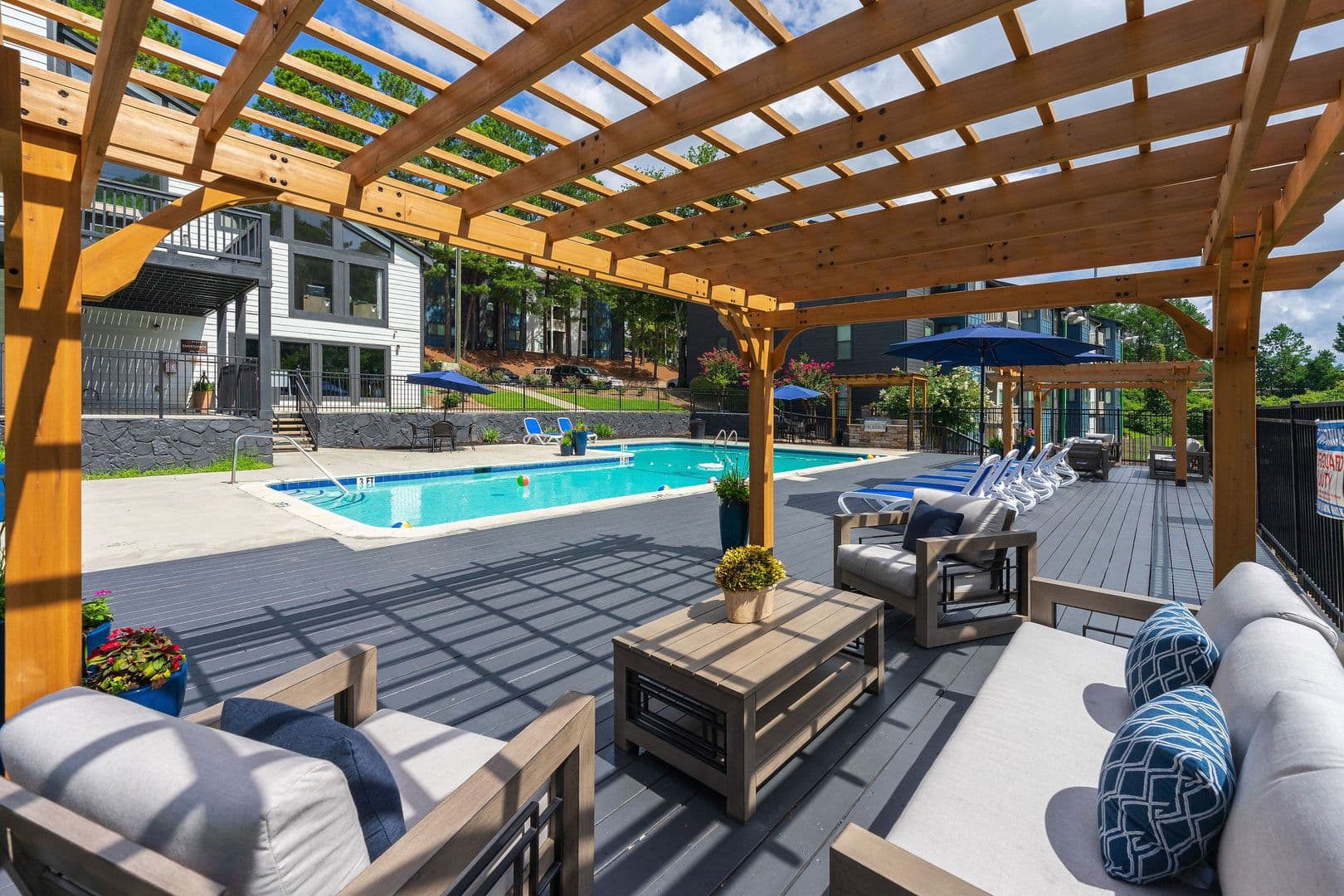 Norcross Apartment: 1400 Chase Ln