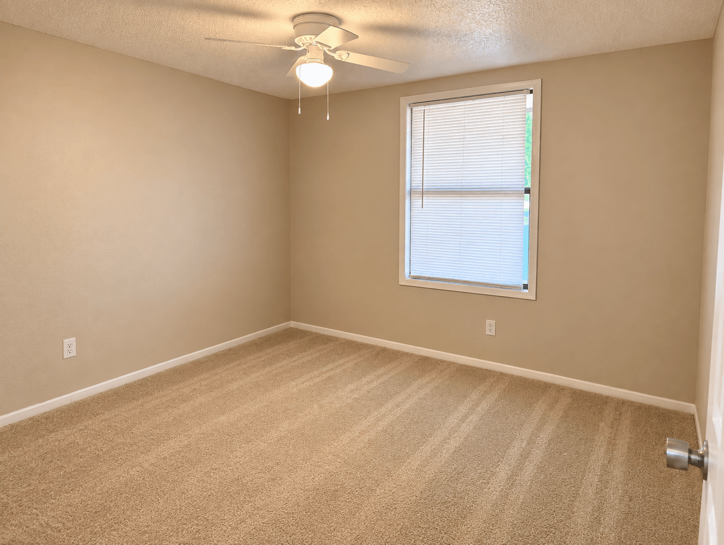 Lilburn Apartment: 100 Woodcliff Drive