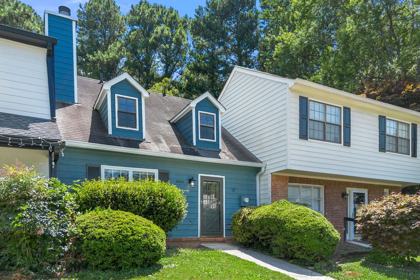Kennesaw House: 3040 Sand Wedge Circle NW