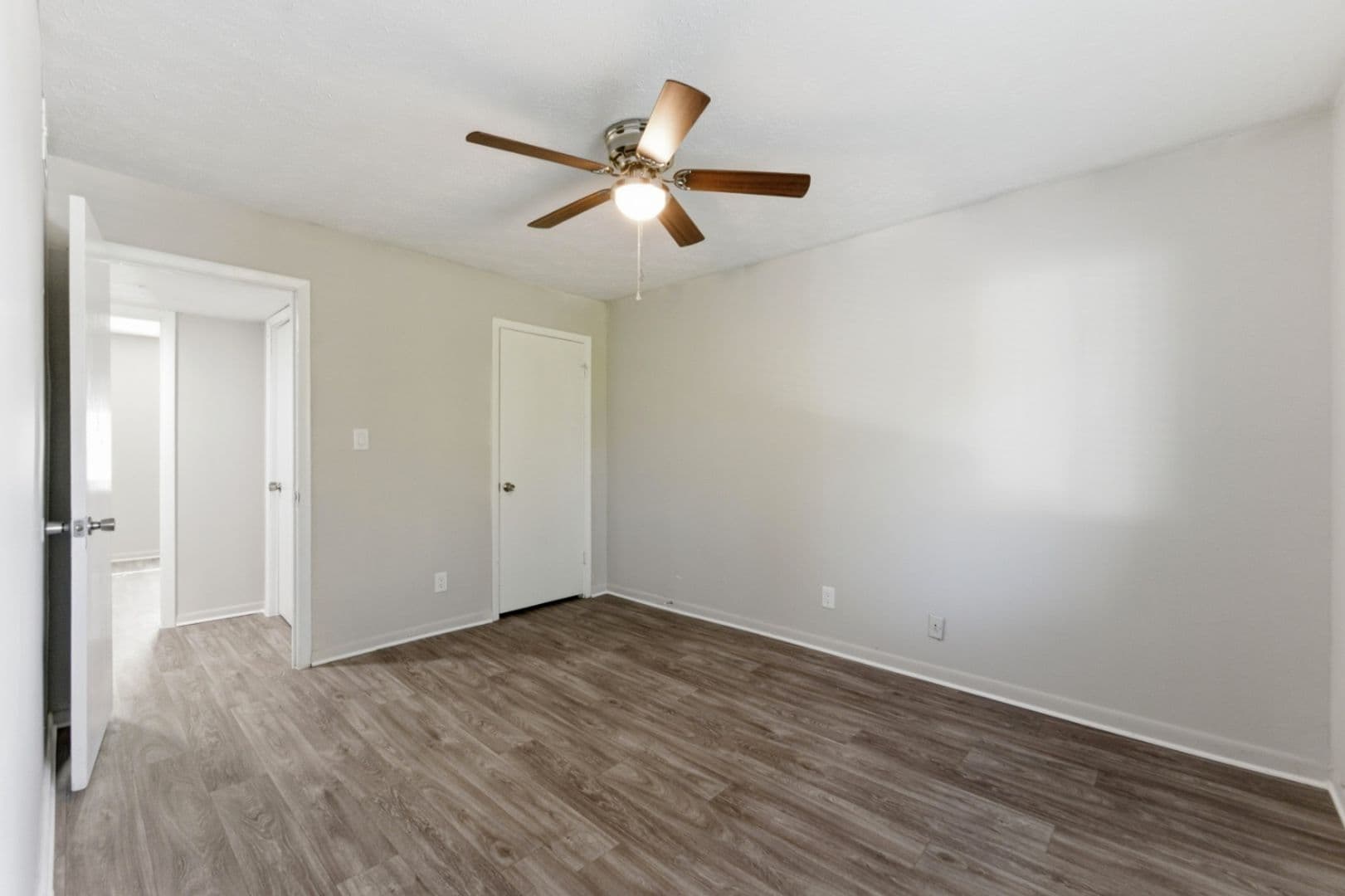 Hapeville Apartment: 558 College Street