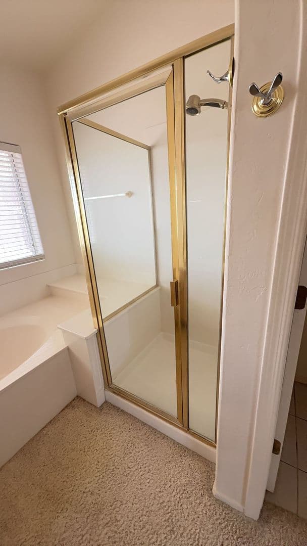 ORO VALLEY House: 10110 N BIGHORN BUTTE DR.