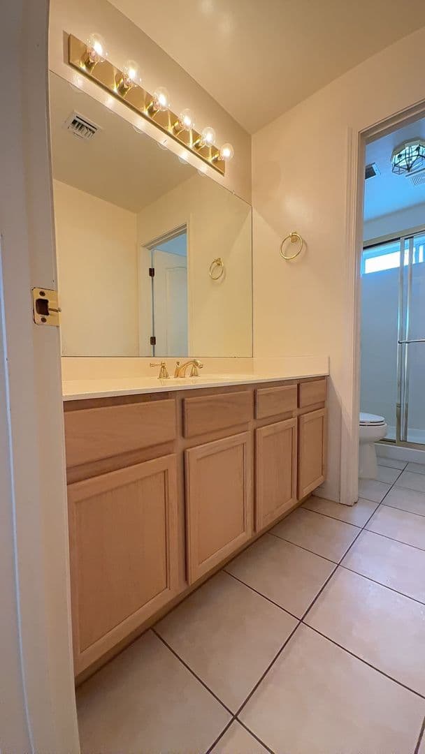 ORO VALLEY House: 10110 N BIGHORN BUTTE DR.