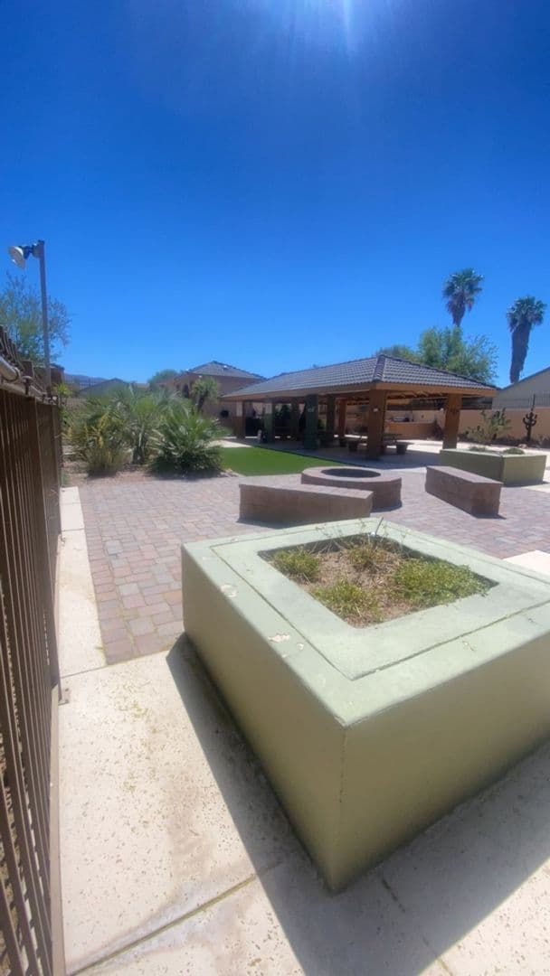 TUCSON House: 3884 S. WAYSIDE LN