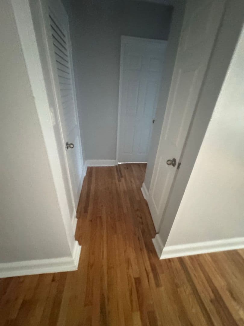 Cedar Grove Apartment: 1059 Pompton Avenue