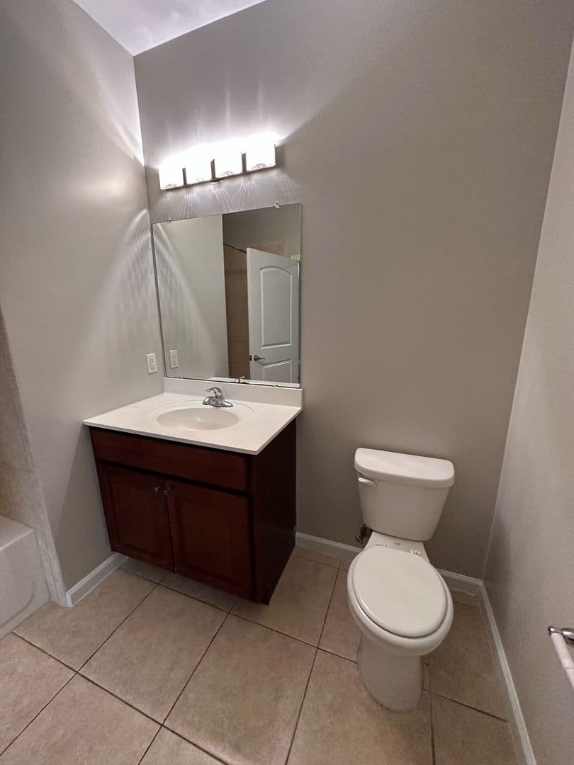 West New York Apartment: 5609 Jefferson Street