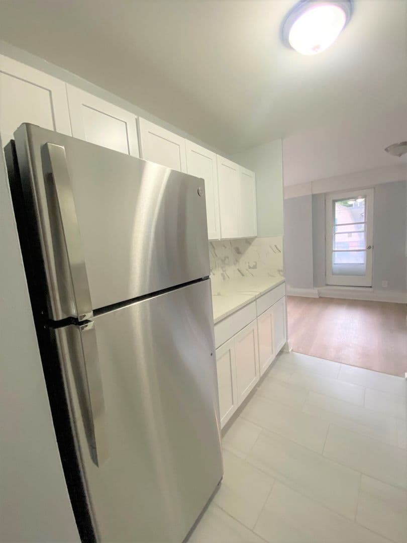 Weehawken Apartment: 700 Boulevard East