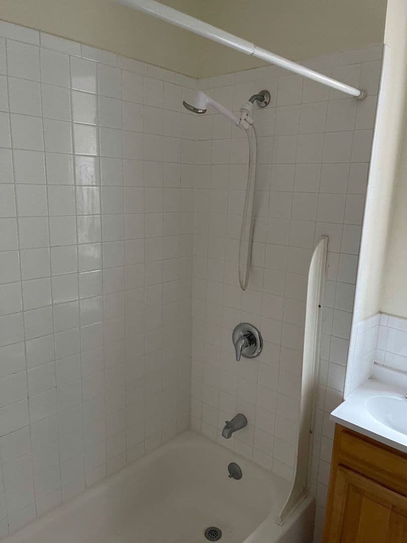 Jersey City Apartment: 319 Fairmount Avenue