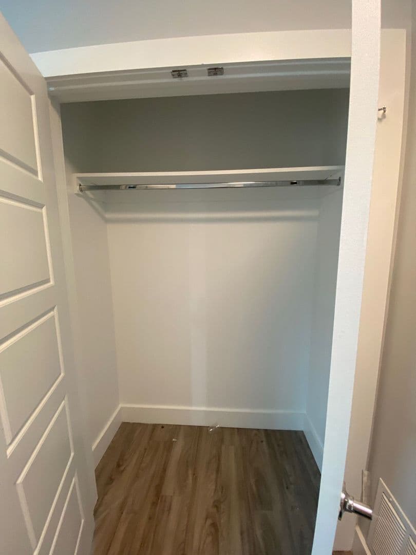 West New York Apartment: 5208 Polk Street