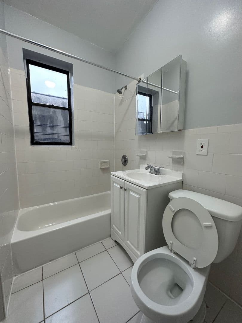 West New York Apartment: 6412 Park Avenue