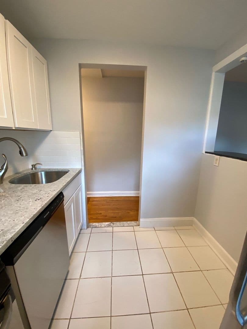 West New York Apartment: 1-9 62nd Street