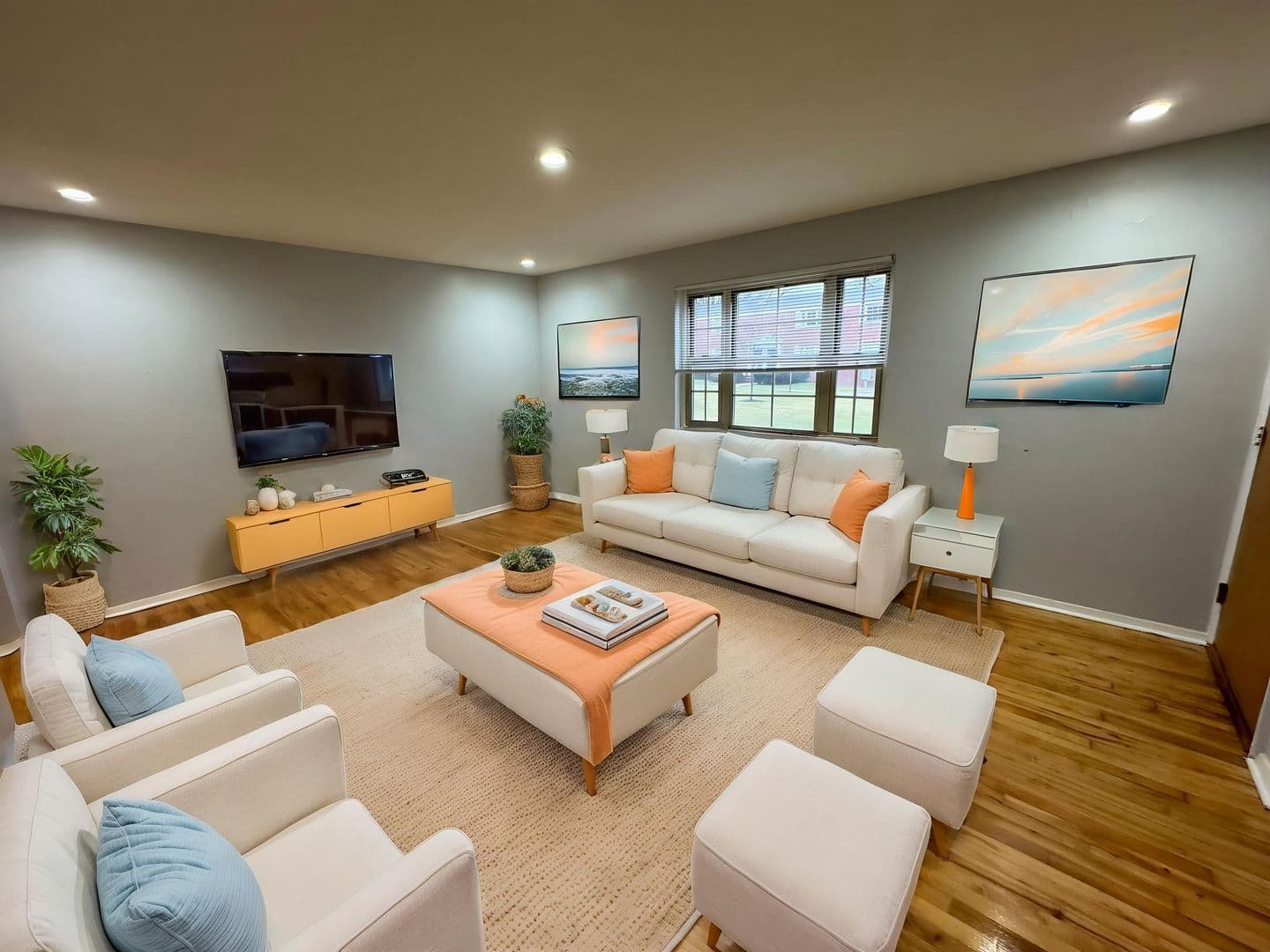 New Providence Apartment: 48 Southgate Road